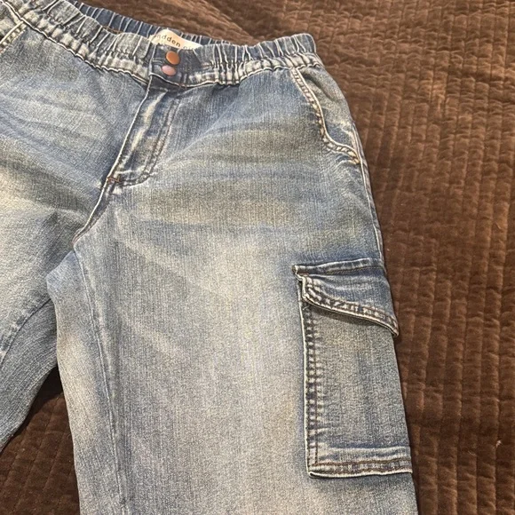 Madden Girl Blue Straight Leg Jeans - Picture 2 of 9